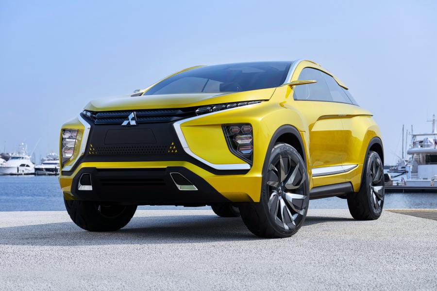  Mitsubishi eX Concept 2015 года  (фото 5 из 33)